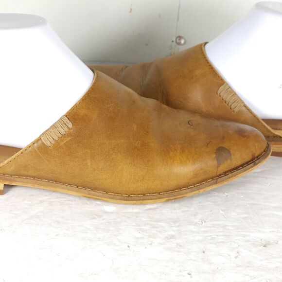 Frye women's Fenn US 7M Brown Leather Slip On Flat Mules Shoes - Picture 12 of 16